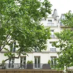 Résidence Center of Paris by Studio prestige