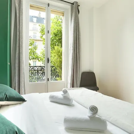 Center Of By Prestige Apartment Paris